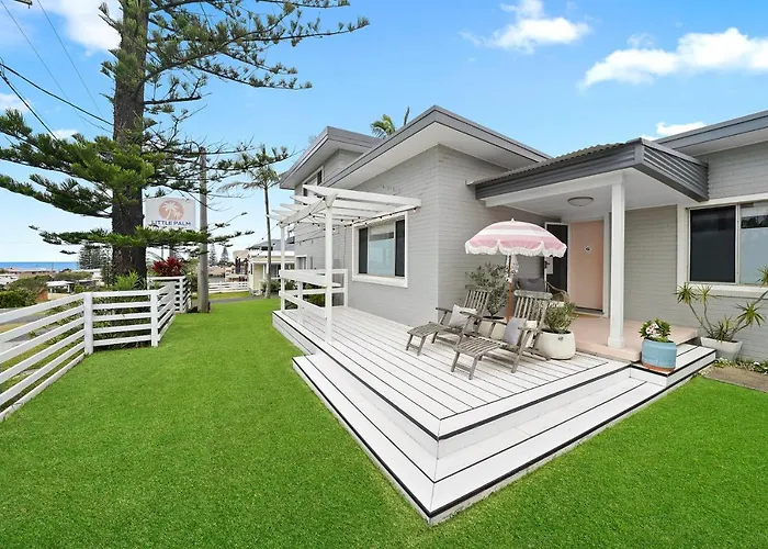 Little Palm Cabins